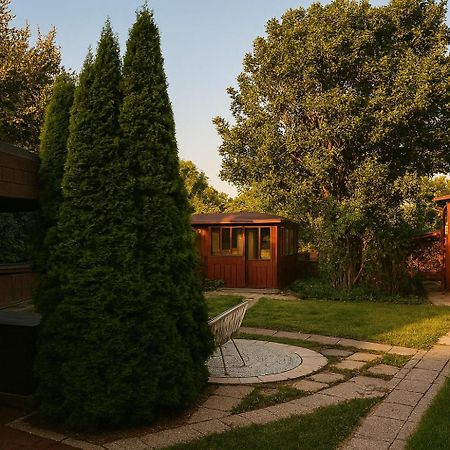 Gesamtes Haus Mit Garten - 100% Privatsphaere Wina Bagian luar foto